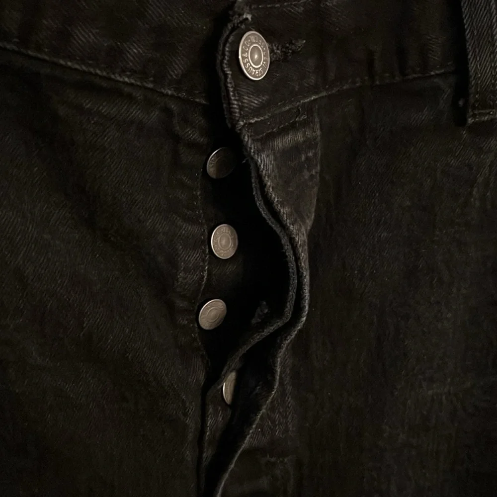 Levi’s men’s button fly shorts - Picture 4 of 8